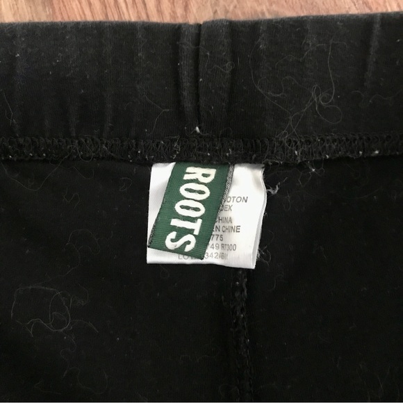 Roots Athletics wide-legged capris - Picture 5 of 6